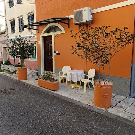 Savvas&Katia'S Luxury Studio Mantouki Exterior photo